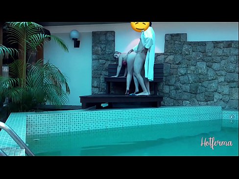 ❤️ Tus thawj coj caw tus tub txib mus rau hauv lub pas dej, tab sis tsis tuaj yeem tiv taus kub ☑ Sex video ntawm hmn.assistirhentai.ru% Ib ❤